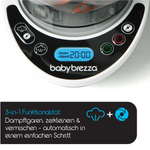 Eine Nahaufnahme des Babybrezza.de Instant Warmer & Food Maker Deluxe zeigt eine digitale Anzeige mit der Anzeige „Dämpfen + Mixen 20:00“. Das Bedienfeld mit intuitiven Tasten und Symbolen hebt die 3-in-1-Funktionalität – Dämpfen, Mixen, Vermischen – mit begleitendem deutschen Text hervor. - product thumbnail