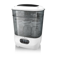 Der Babybrezza.de Sterilizer Dryer Advanced: Automatischer Babyflaschen-Sterilisator verfügt über eine transparente obere Kammer, eine weiße Basis und ein digitales Bedienfeld für eine effiziente Babyflaschen-Sterilisation mit modernem Dampfsterilisator.